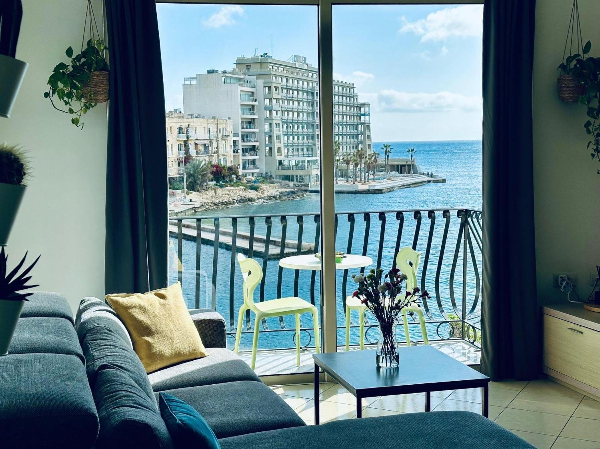 Morina Court Apartment Saint Julian's ภายนอก รูปภาพ